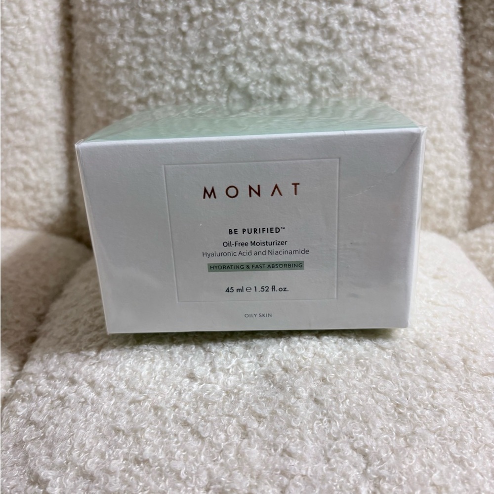 Monat Be Purified Oil-Free Moisturizer 45mL